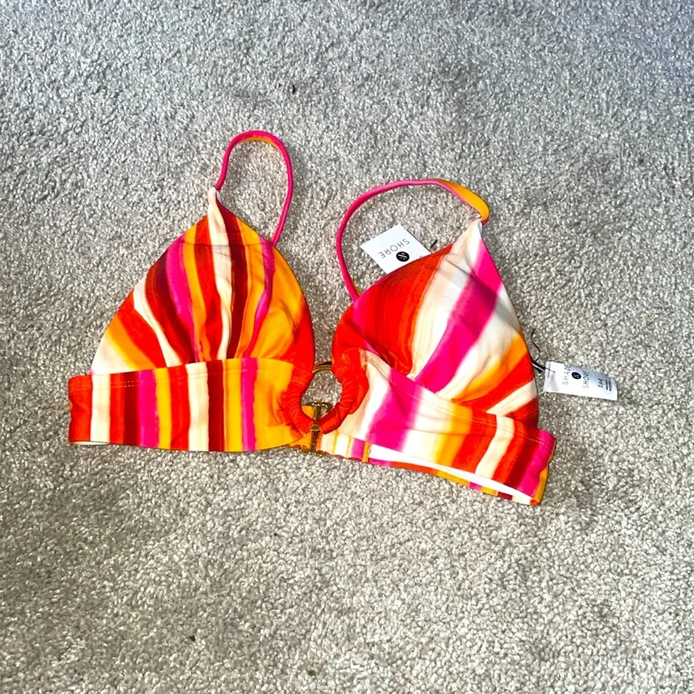 - 2/$30 New Shade Shore swimsuit in red candy stripes size medium